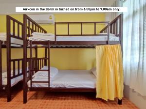 sleeper house