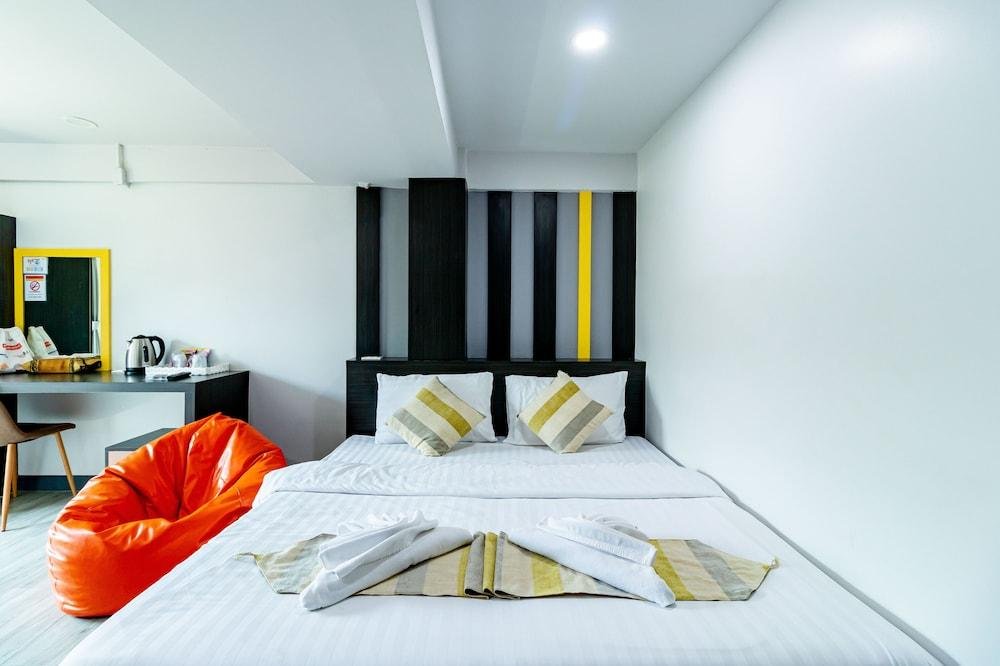 riski residence bangbuathong