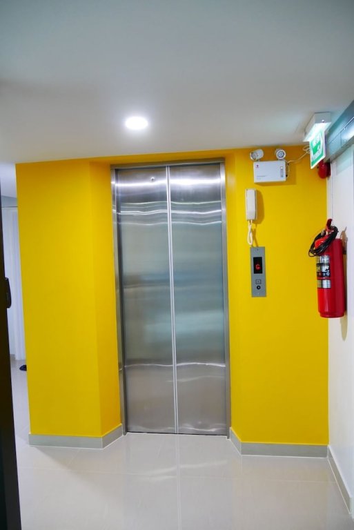 riski residence bangbuathong