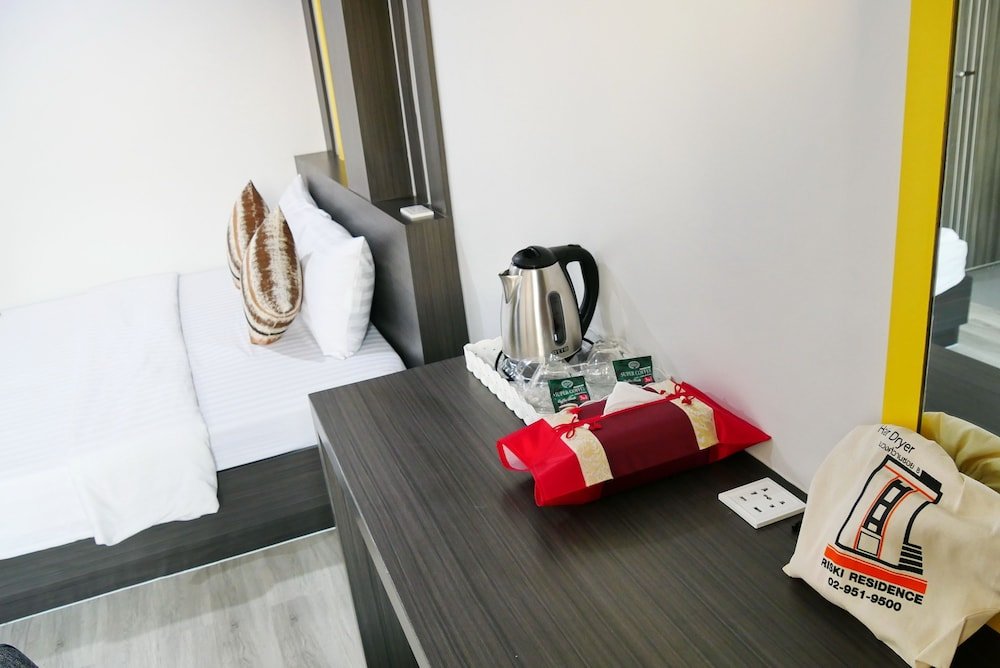 riski residence bangbuathong