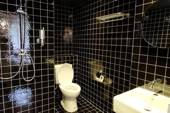 four sisters homestay hostel