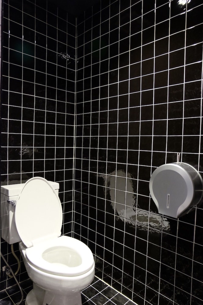 four sisters homestay hostel