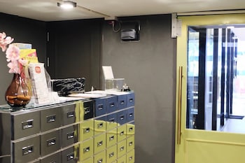 four sisters homestay hostel