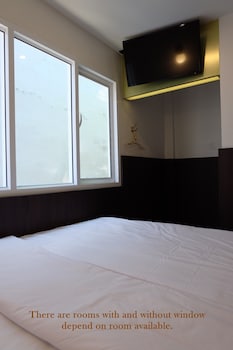 four sisters homestay hostel