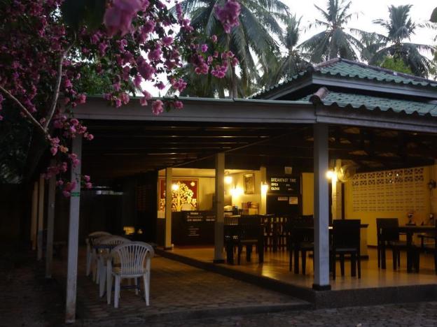 khaolak hillside villa