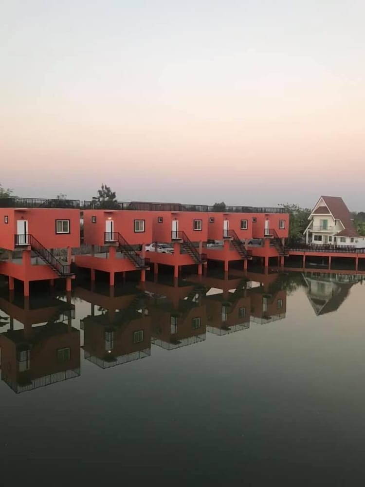 rung chiangrai resort