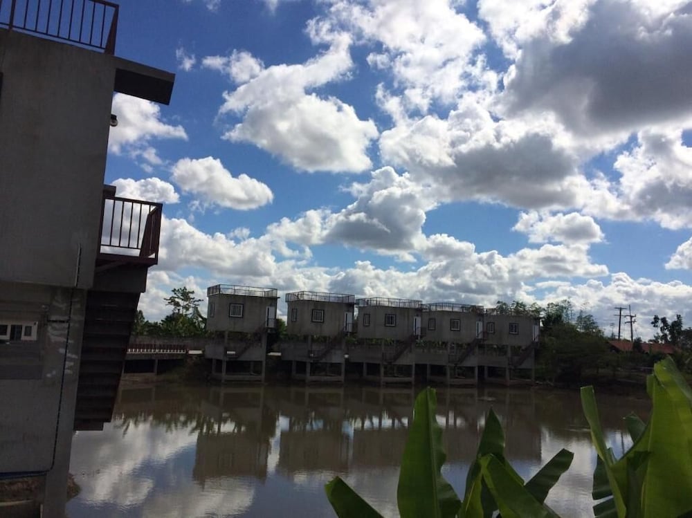 rung chiangrai resort