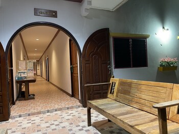 nahinlad resort