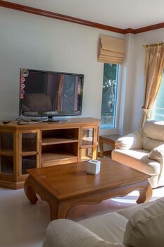 nahinlad resort