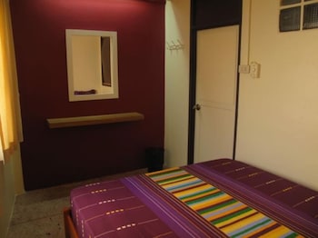 a t guesthouse hostel
