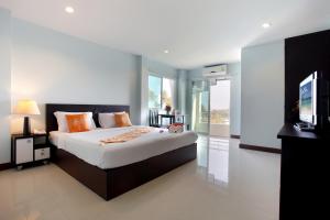 raya rawai place