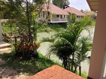 pirom lake and resort