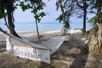 i lay house koh kood