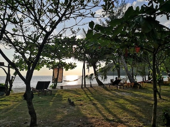 i lay house koh kood