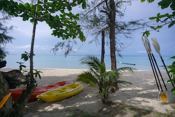 i lay house koh kood