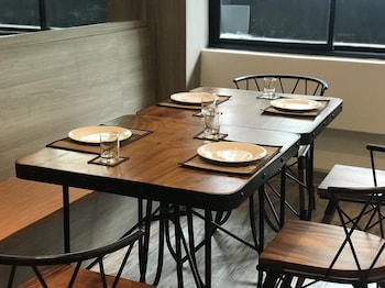 4m pratunam hotel