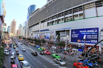4m pratunam hotel