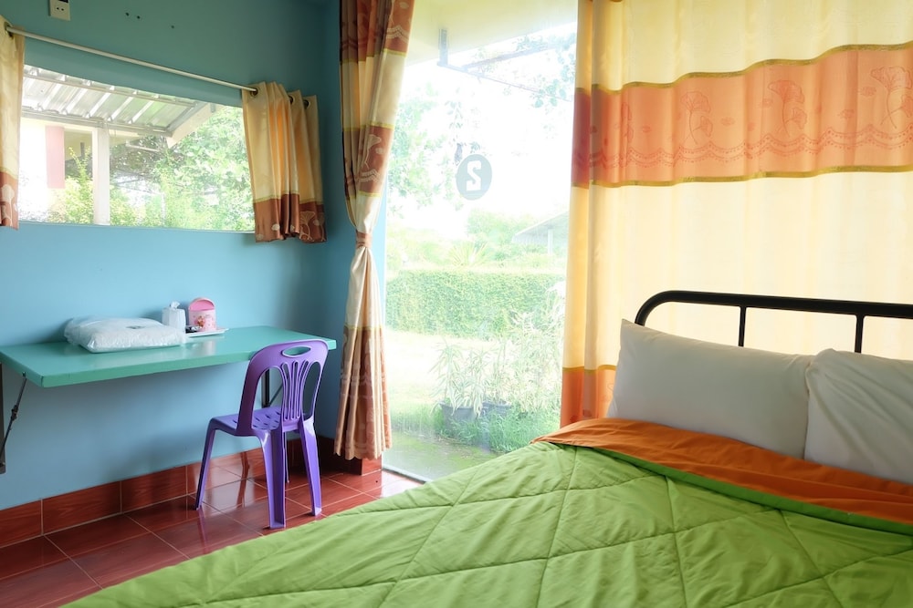 khuan pron holiday home