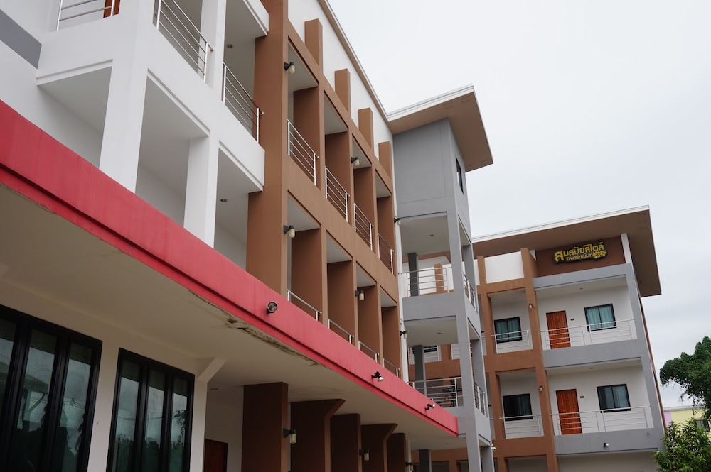 somsamai style apartment