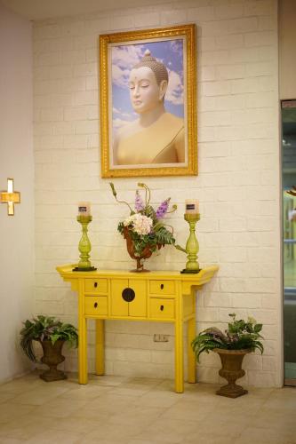 caza v1 serviced apartment