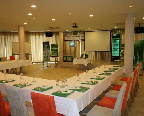 caza v1 serviced apartment