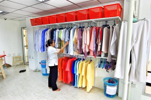 caza v1 serviced apartment