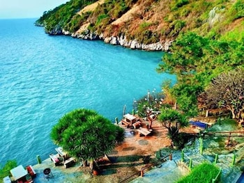 sripitsanu bungalows