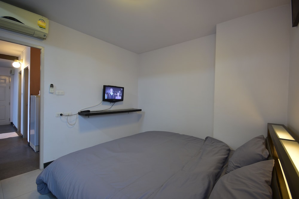 loft salaya