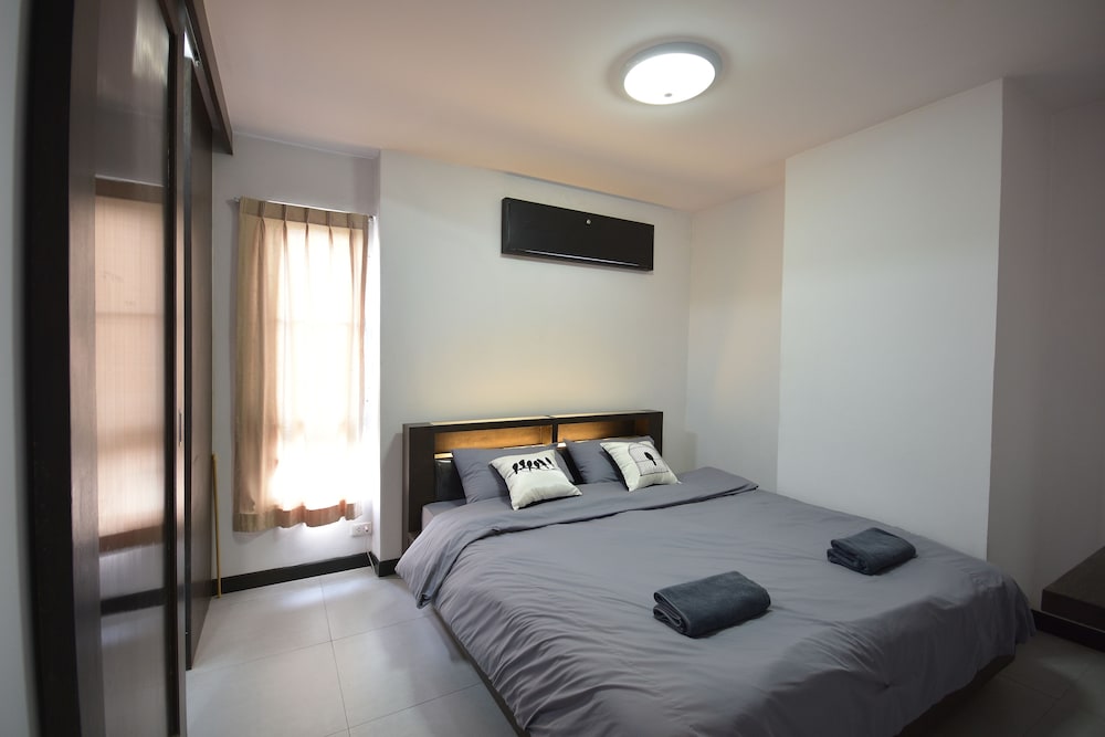 loft salaya