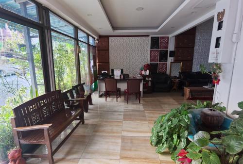 a lanna boutique house