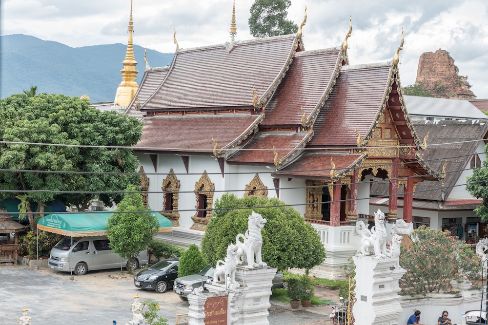 a lanna boutique house