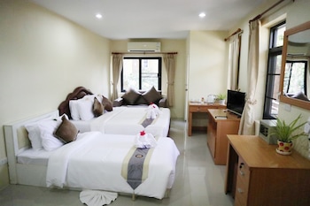 chiangrai lake hill resort