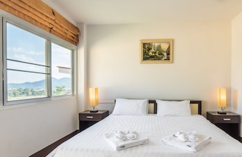 chiangrai lake hill resort