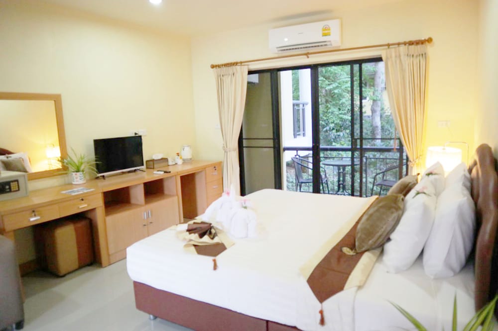 chiangrai lake hill resort