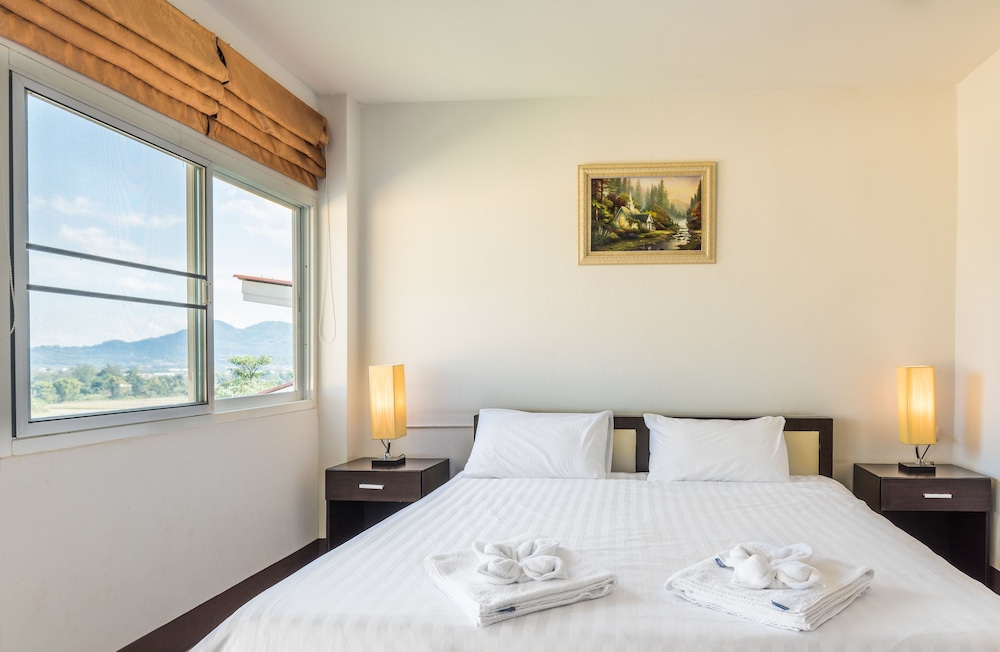 chiangrai lake hill resort