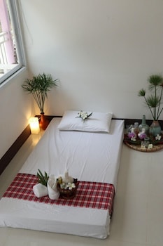 chiangrai lake hill resort