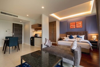 green ville laguna hotel