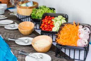 triple tree beach resort