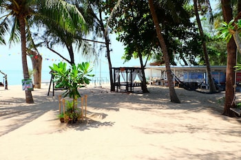 Tharadol Beach Resort,Nakhon Si Thammarat>>Ban Samphao,3 star