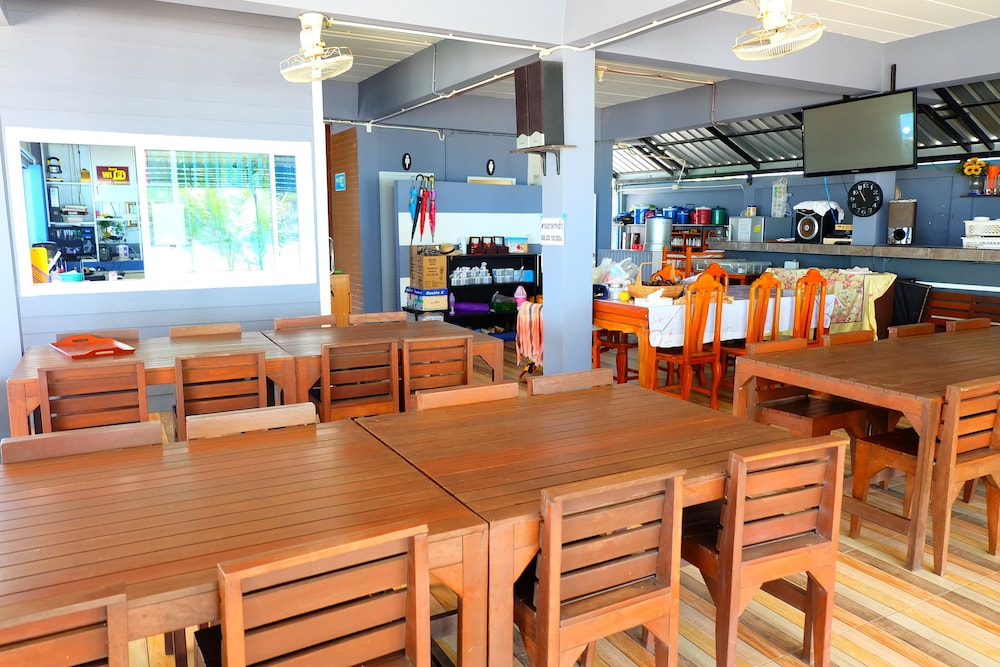 tharadol beach resort