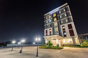 grand inter hotel