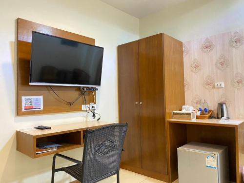 chaophaya thara riverside