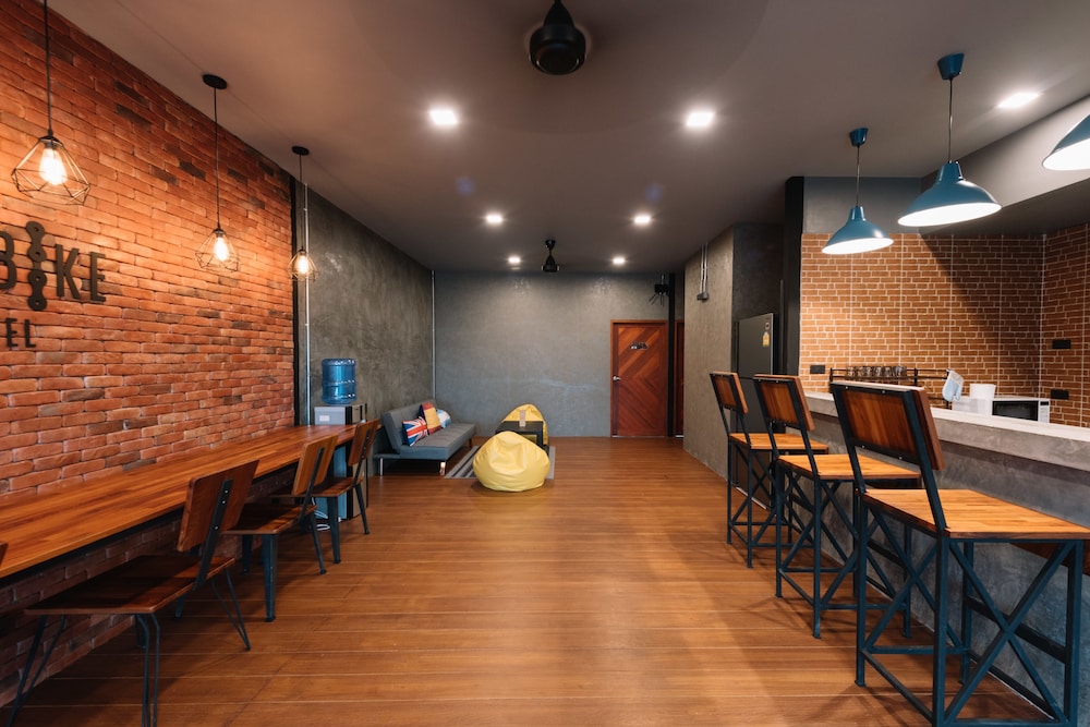 bedandbike poshtel