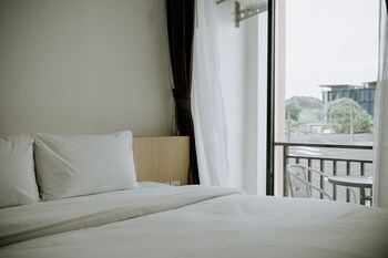 circle inn ao nam mao