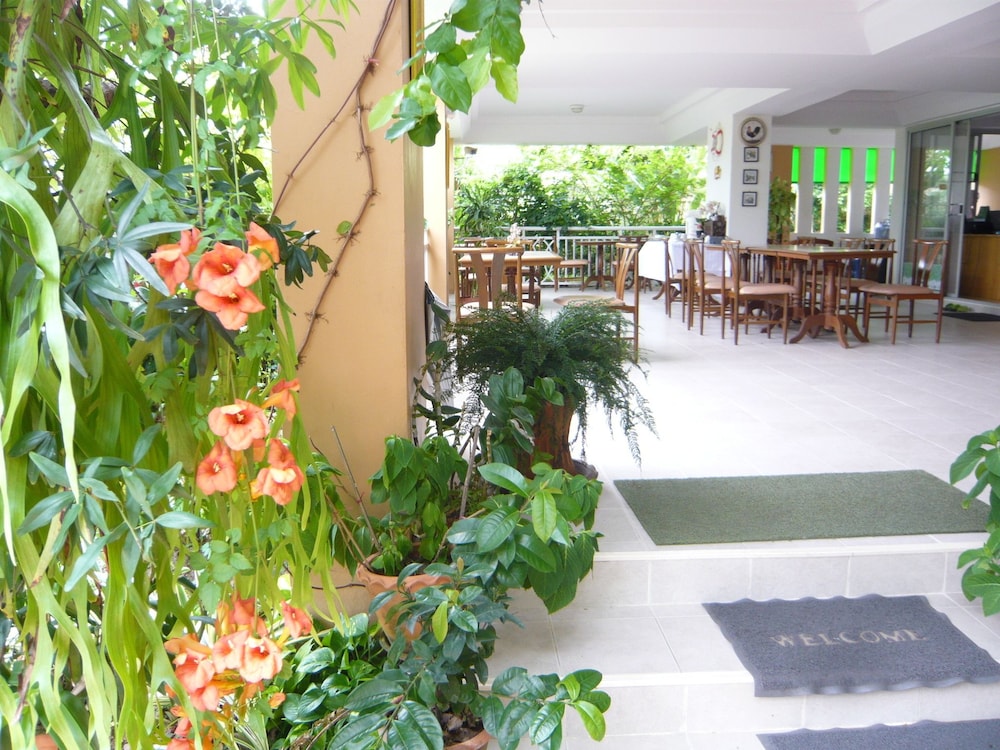 u d home apartment
