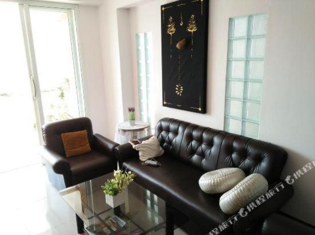 wattanakham serviced apartment