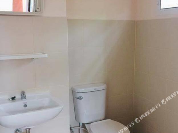 wattanakham serviced apartment