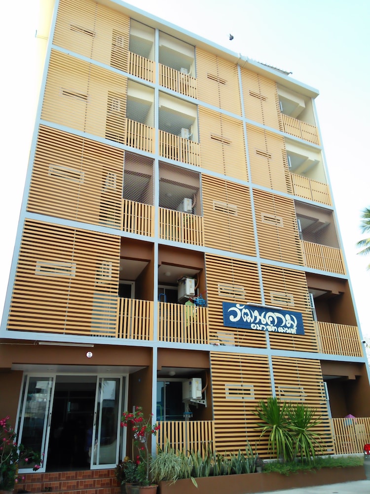 wattanakham serviced apartment