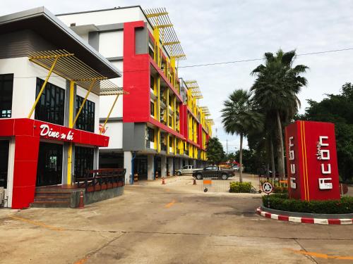 the icon service apartment