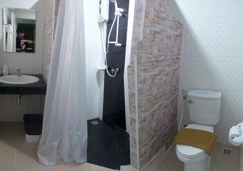 the icon service apartment